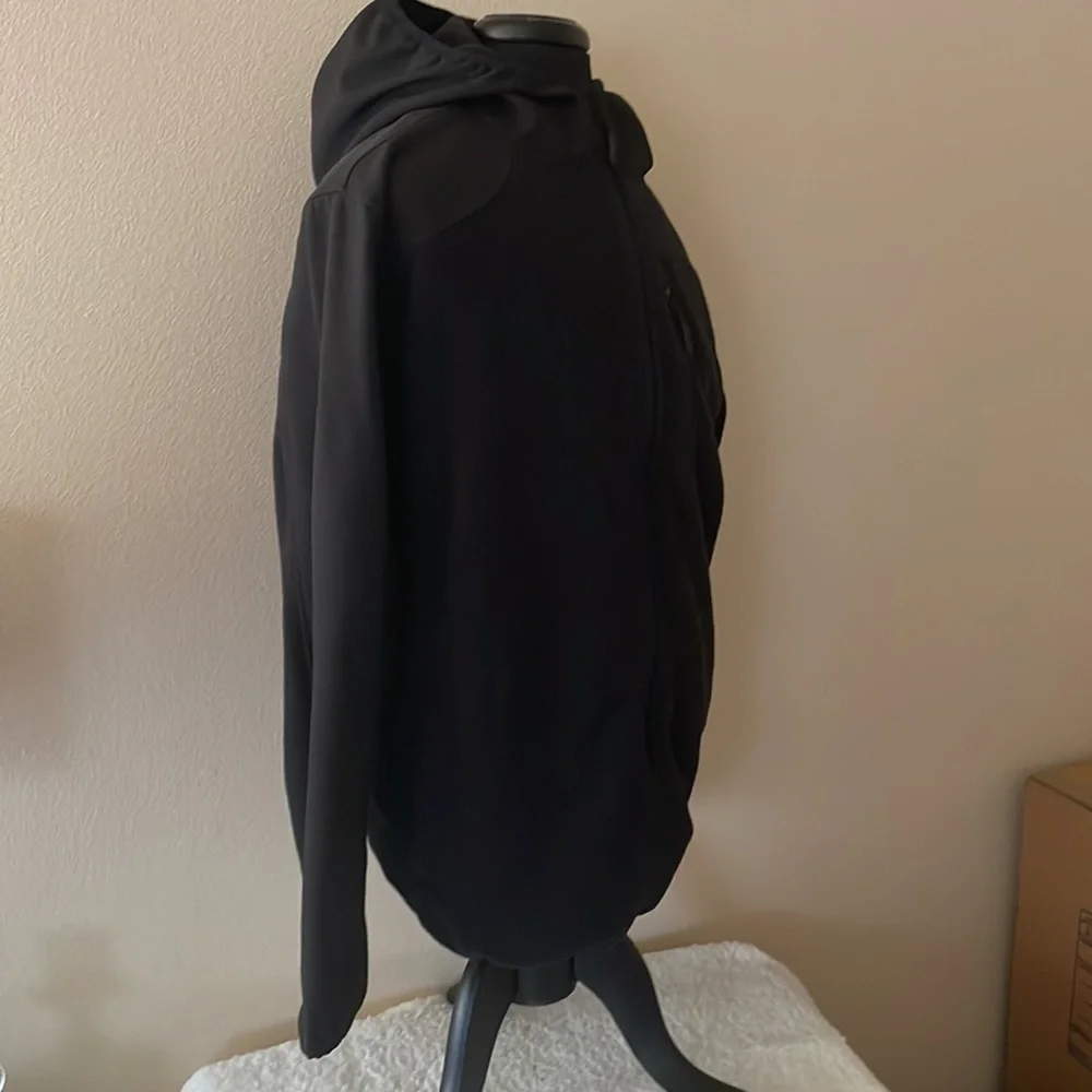 Reebok Black Full Zipper Fleece w/hood Size XL